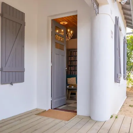 Сasa de vacaciones Ravissante Maison 300 Metres De La *