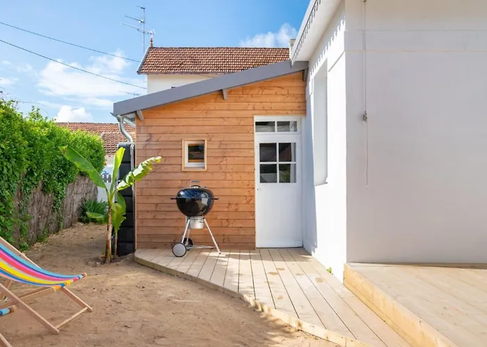 Ravissante Maison 300 Metres De La Сasa de vacaciones