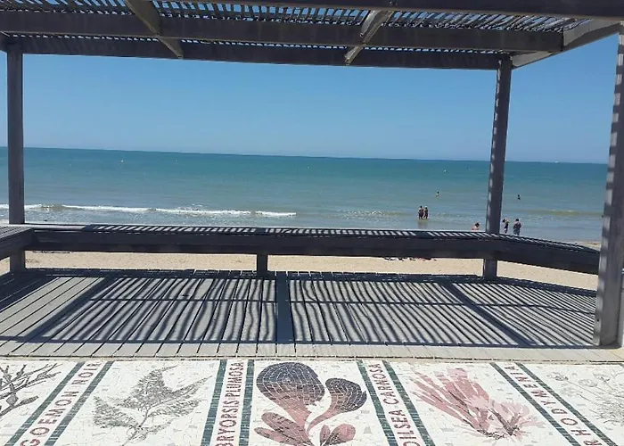 Сasa de vacaciones Ravissante Maison 300 Metres De La