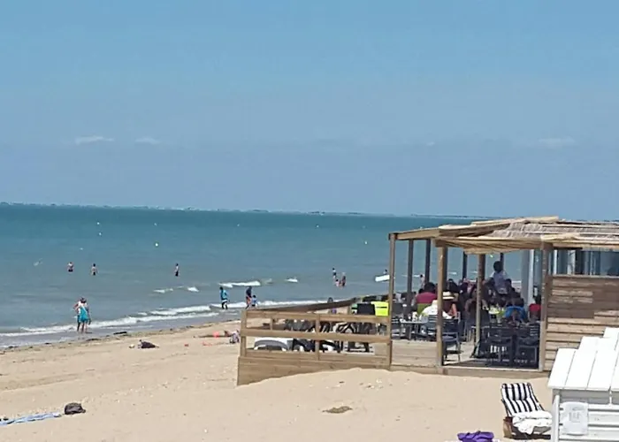 Ravissante Maison 300 Metres De La Holiday home