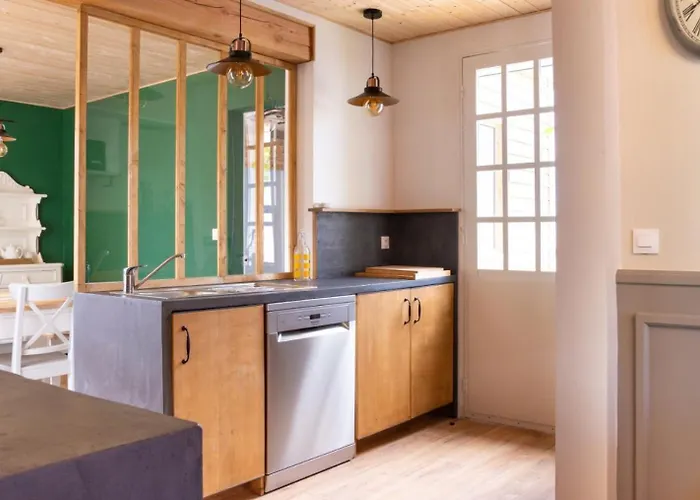 Ravissante Maison 300 Metres De La Holiday home *