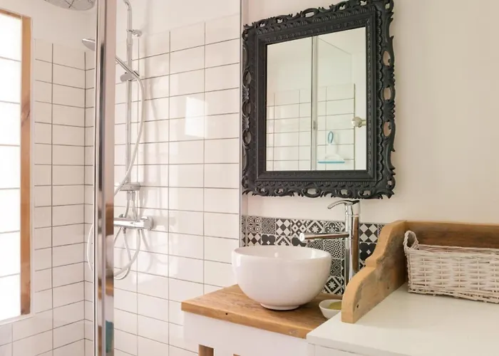 Holiday home Ravissante Maison 300 Metres De La Notre-Dame-de-Monts