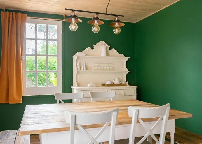 Holiday home Ravissante Maison 300 Metres De La